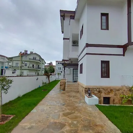 Hania - Adults Only B&B 시데
